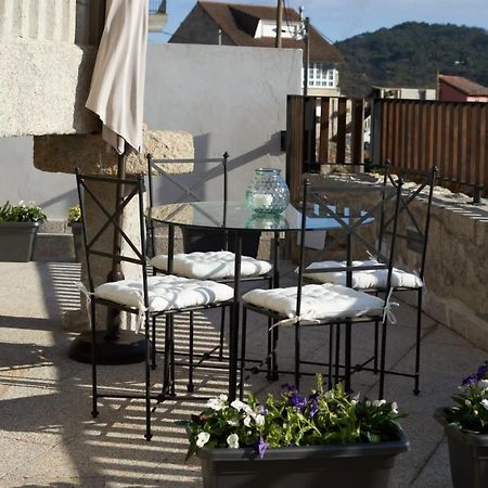 Views And Beds Villa Pontevedra Luaran gambar
