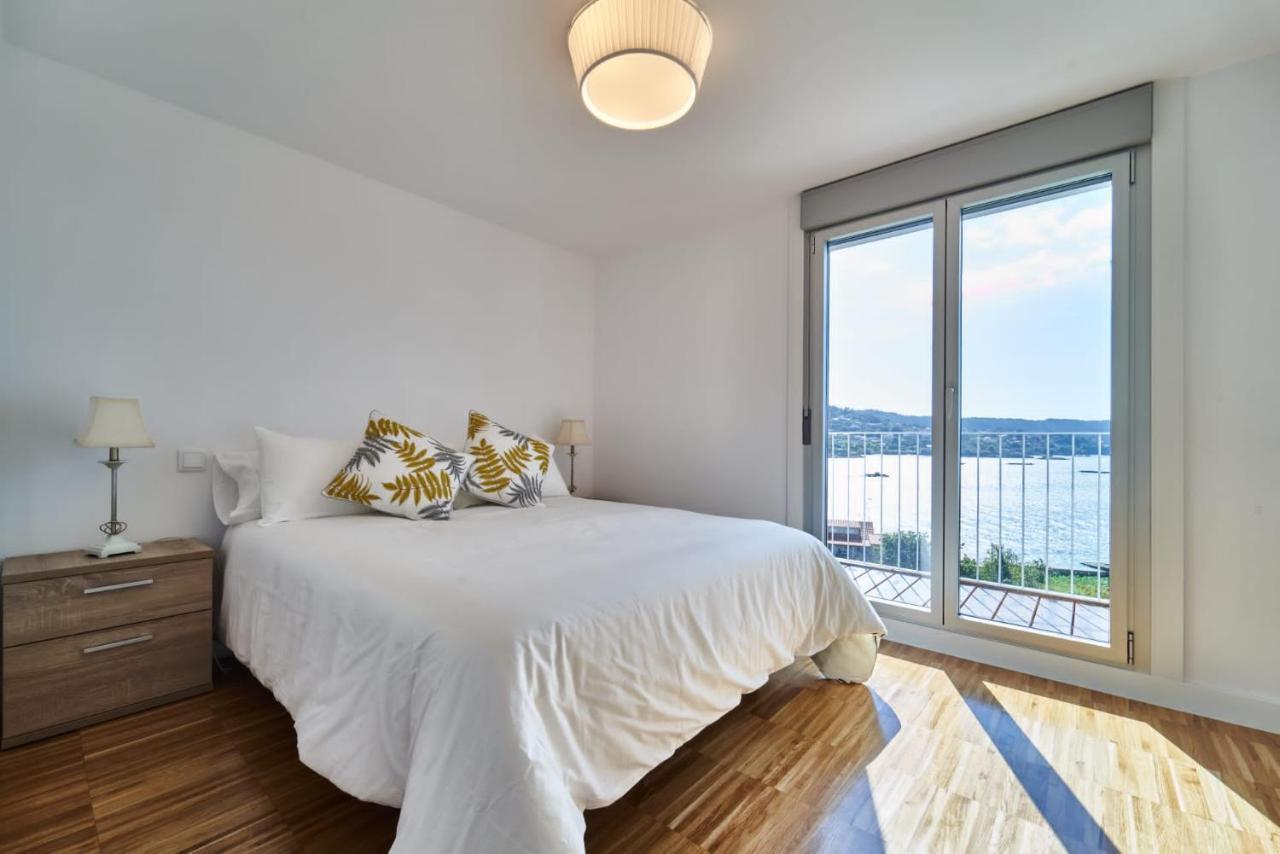 Views And Beds Villa Pontevedra Luaran gambar