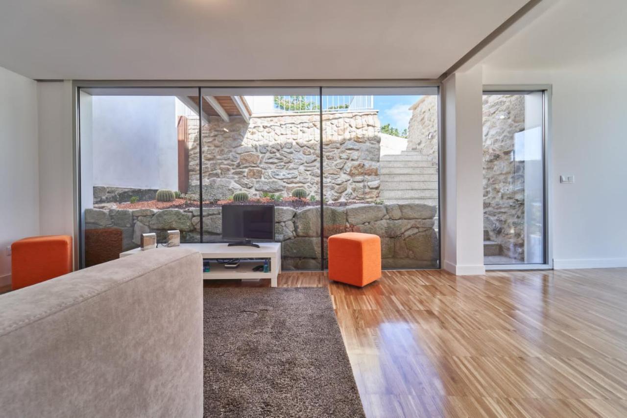 Views And Beds Villa Pontevedra Luaran gambar